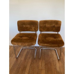 Chaises daim Roche et...